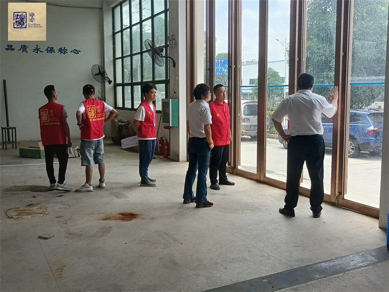 見(jiàn)血誤工不安全！別讓“三無(wú)”南寧裝修公司坑慘了你！