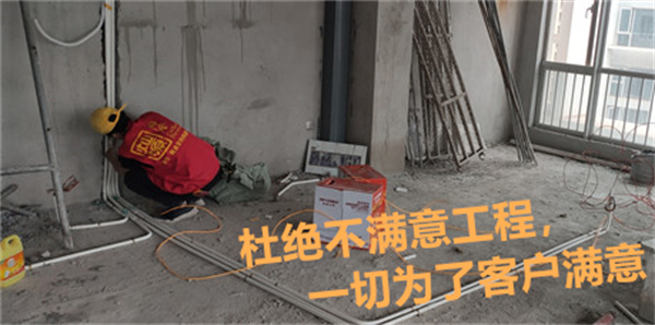 “聽說隔壁生意火爆的餐廳設(shè)計裝修當(dāng)初是你們做的？”——李總開門見山